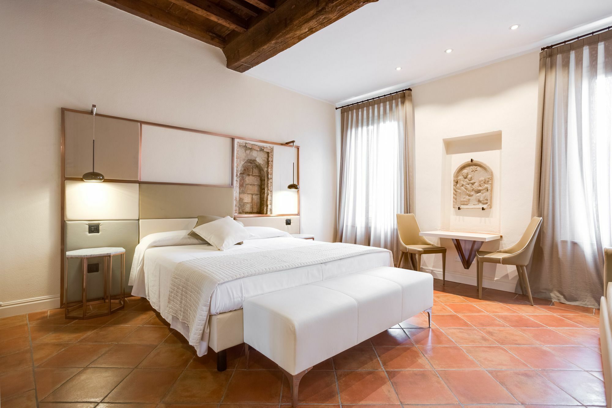 Ferrara Rooms Bagian luar foto